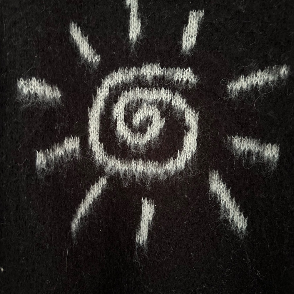 BNWT (sold out) The NKC Store Clare Sweater sun cloud B/W Graphic Sweater O/S - Picture 8 of 10